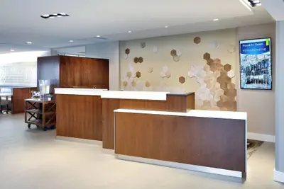 Photo 3 - Fairfield Inn & Suites by Marriott Springfield North