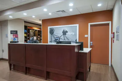 Photo 3 - Hampton Inn Opelousas