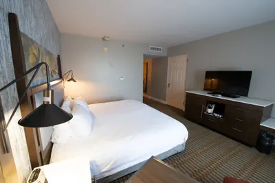 Photo 4 - Virginia Crossings Hotel, Tapestry Collection by Hilton