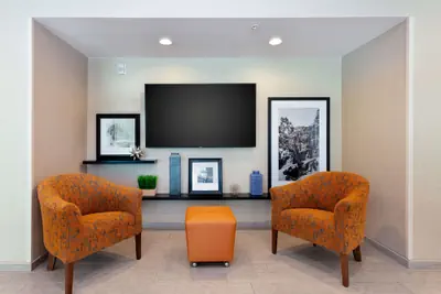 Photo 5 - Hampton Inn Wetumpka