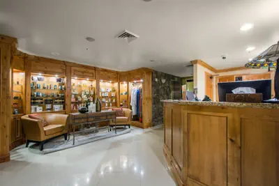 Photo 3 - Canyons Village Condos by All Seasons Resort Lodging