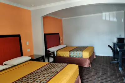 Photo 5 - LYFE INN & SUITES by AGA - LAX Airport