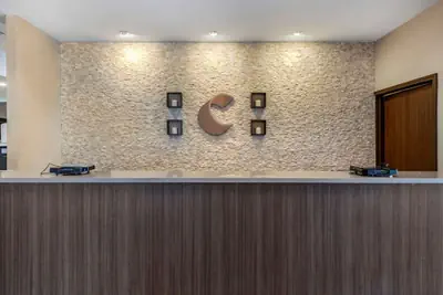 Photo 3 - Comfort Suites Fort Lauderdale Airport & Cruise Port