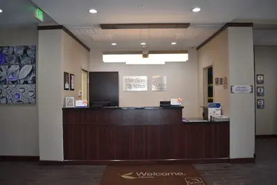 Photo 4 - Sleep Inn & Suites Moab near Arches National Park