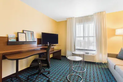 Photo 5 - Fairfield Inn & Suites by Marriott Santa Fe