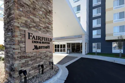 Photo 2 - Fairfield Inn & Suites by Marriott Raleigh Capital Blvd./I-540