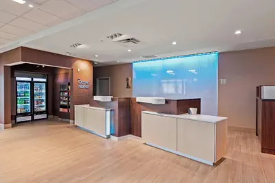 Photo 3 - Fairfield Inn & Suites by Marriott St Petersburg North