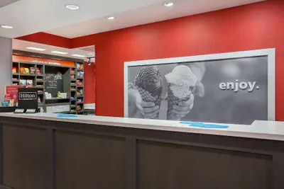 Photo 4 - Hampton Inn Vincennes