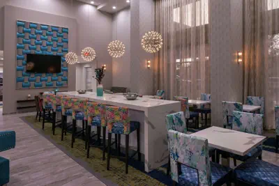 Photo 2 - Hampton Inn & Suites Atlanta/Marietta