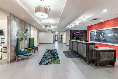 Photo 3 - Hampton Inn & Suites Pryor