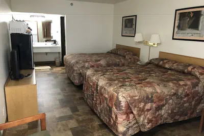 Photo 5 - Travelodge Inn & Suites by Wyndham Deadwood