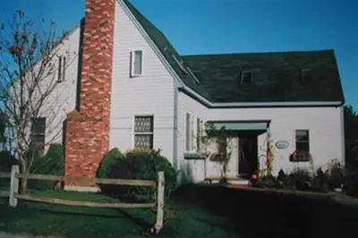 Photo 2 - Gardenview Bed and Breakfast