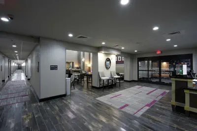 Photo 3 - Hampton Inn & Suites Jackson-Ridgeland