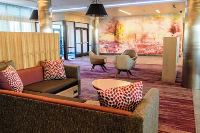 Photo 4 - Courtyard by Marriott Lake Jackson