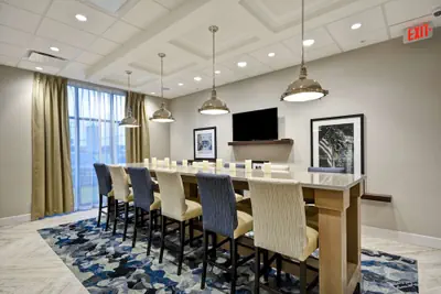 Photo 3 - Hampton Inn Livonia Detroit