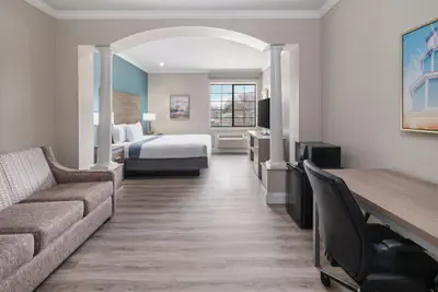 Photo 4 - Melrose @ Seabrook, BW Signature Collection