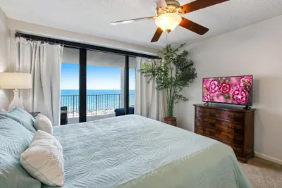 Photo 4 - Windward Pointe 605