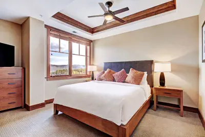 Photo 3 - Luxury One Bedroom  At Base Of Peak 8! Condo by RedAwning