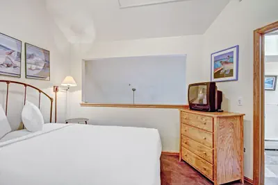 Photo 3 - Downtown Breckinridge Studio With Master Loft Sleeps 4 1 Bedroom Condo by RedAwning