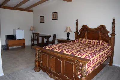 Photo 4 - Butterfield Stage Motel
