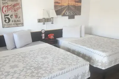 Photo 3 - Brad's Desert Inn