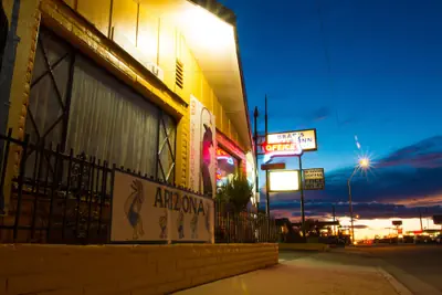Photo 2 - Brad's Desert Inn