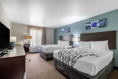 Photo 2 - Sleep Inn & Suites Ankeny - Des Moines