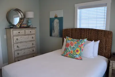 Photo 4 - Key West Cottages