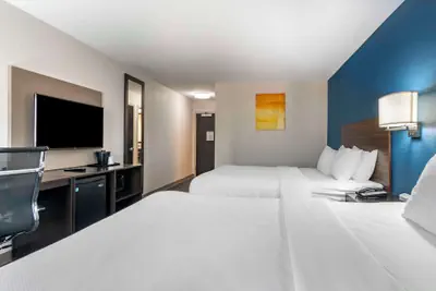 Photo 2 - Comfort Inn St. Louis Airport