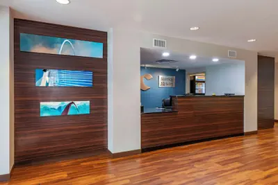 Photo 5 - Comfort Inn St. Louis Airport