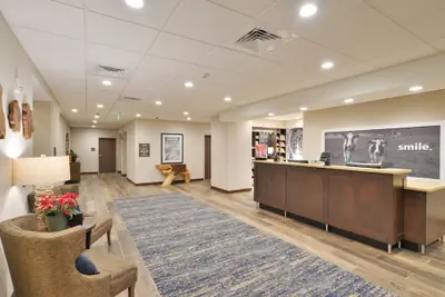 Photo 4 - Hampton Inn & Suites Menomonie-UW Stout