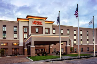 Photo 2 - Hampton Inn & Suites Foxborough/Mansfield