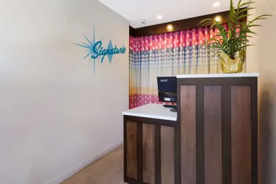 Photo 3 - Signature Inn Oakland