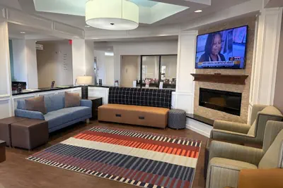 Photo 5 - Garner by IHG Page at Lake Powell