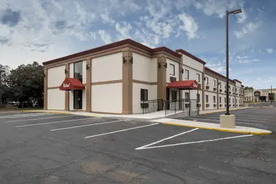 Photo 2 - Red Roof Inn Annapolis
