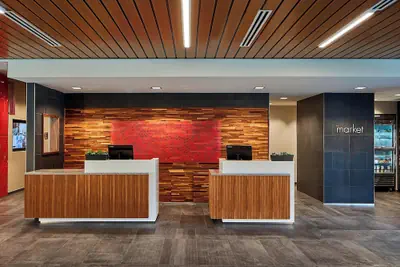 Photo 3 - Courtyard by Marriott Minneapolis West