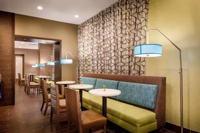 Photo 3 - Hampton Inn Paramus