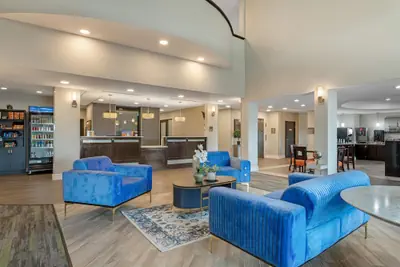 Photo 4 - Best Western Plus Bay City Inn & Suites
