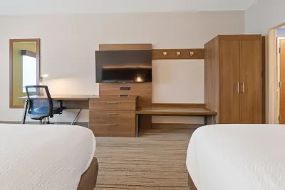 Photo 4 - Holiday Inn Express & Suites Macon North by IHG