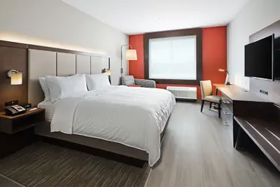 Photo 4 - Holiday Inn Express & Suites Lubbock Central - Univ Area by IHG