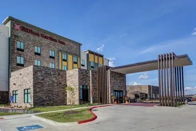Photo 2 - Hilton Garden Inn Topeka