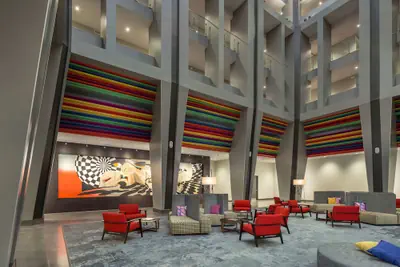 Photo 4 - The Summit Hotel