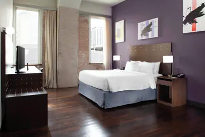 Photo 4 - Fairfield Inn & Suites by Marriott Dallas Downtown
