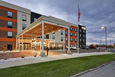Photo 2 - Home2 Suites by Hilton Carbondale