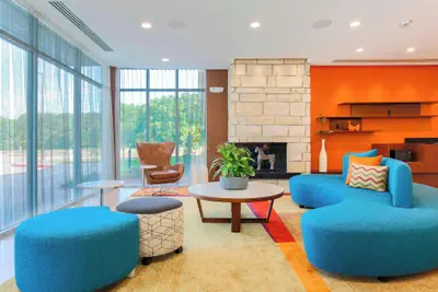 Photo 3 - Fairfield Inn & Suites by Marriott Decatur at Decatur Conference Center