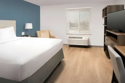 Photo 4 - WoodSpring Suites Chicago Tinley Park