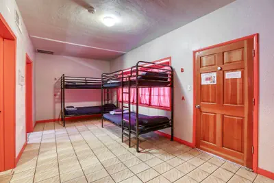 Photo 4 - Sin City Hostel Las Vegas
