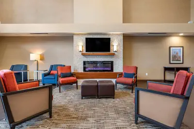 Photo 3 - Comfort Suites Columbus Airport