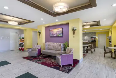 Photo 5 - Quality Inn & Suites Carlsbad Caverns Area