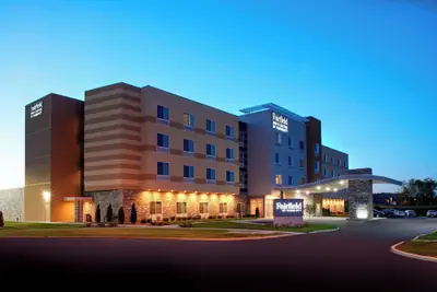 Photo 2 - Fairfield Inn & Suites by Marriott Columbus, IN